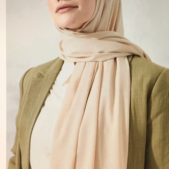 Cream Pashmina Wrap Large Soft - Picture 8 of 8